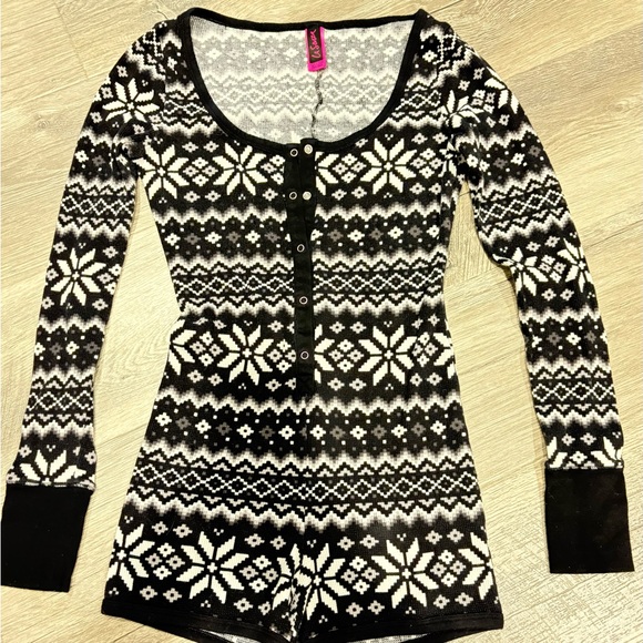 Super sexy LaSenza winter onesie - Picture 7 of 7